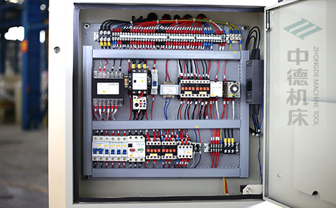 ZDS-832采用正品電氣元件，穩(wěn)定耐用壽命長.jpg